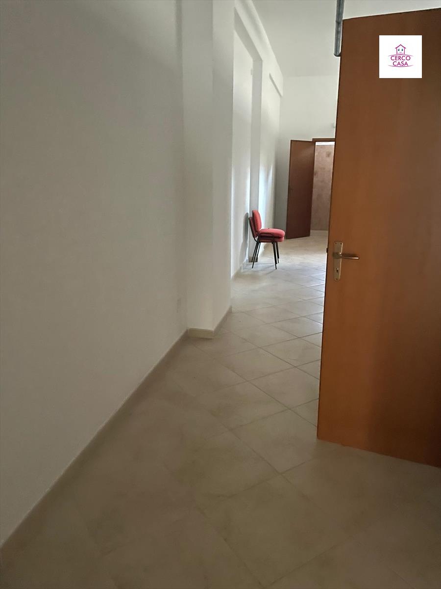 Ufficio in affitto in via cesaro', Erice