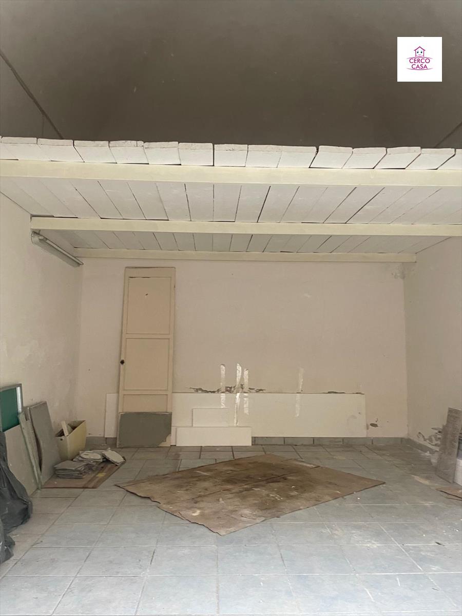 Box/Garage 20mq in vendita in via martogna, Trapani