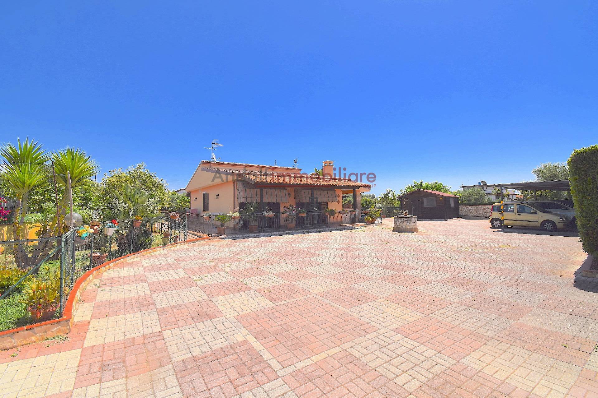 Villa in vendita a Gaeta