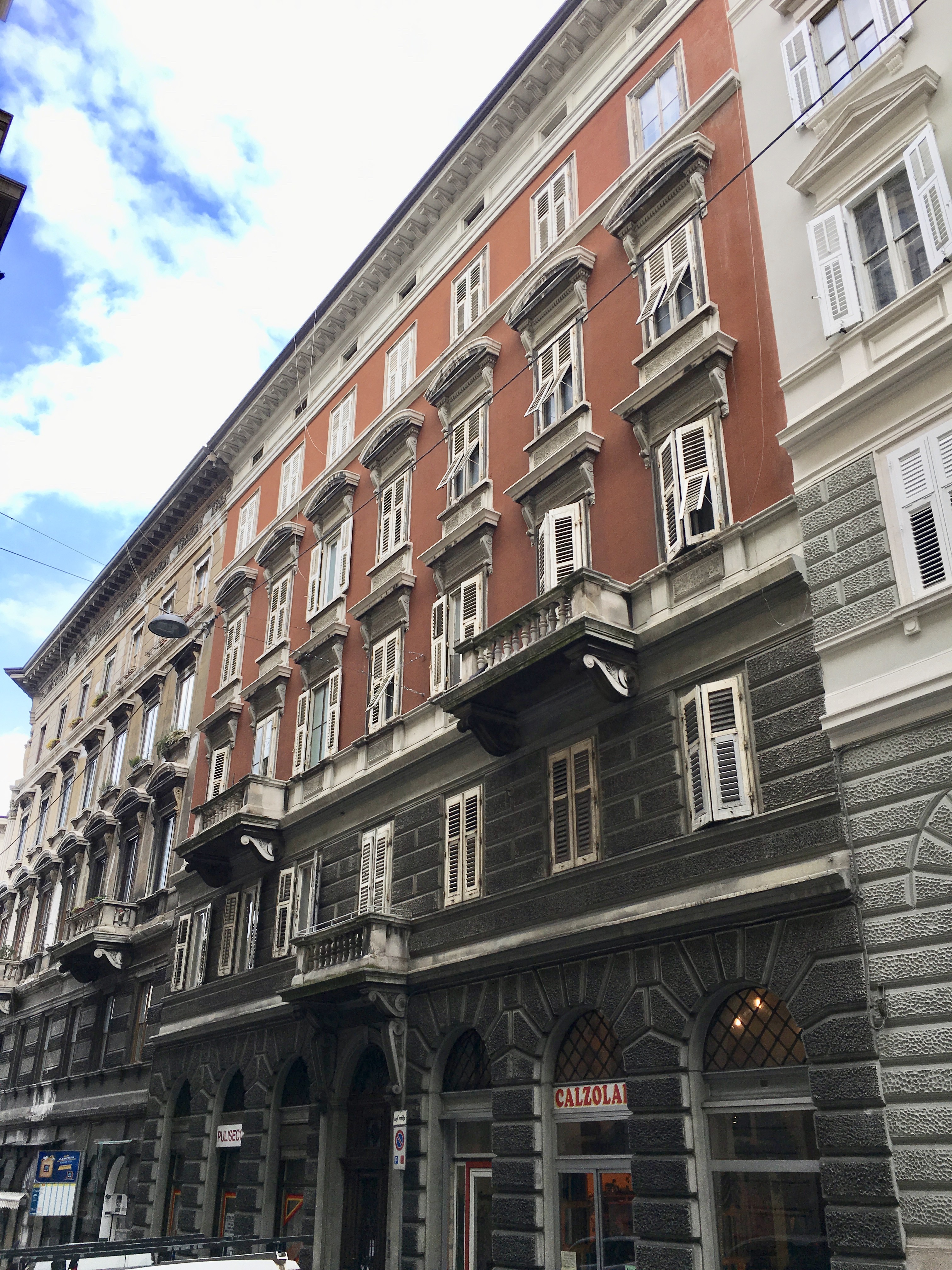 Quadrilocale in vendita a Trieste