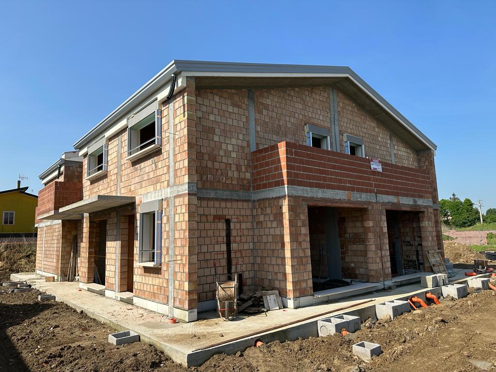 Villa con giardino a Casalserugo