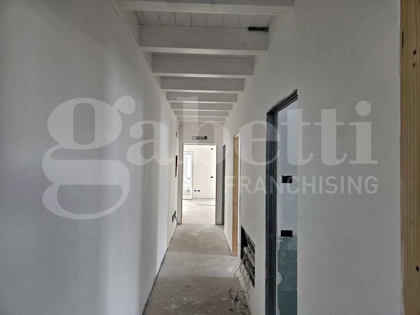 Trilocale con box a Brugine