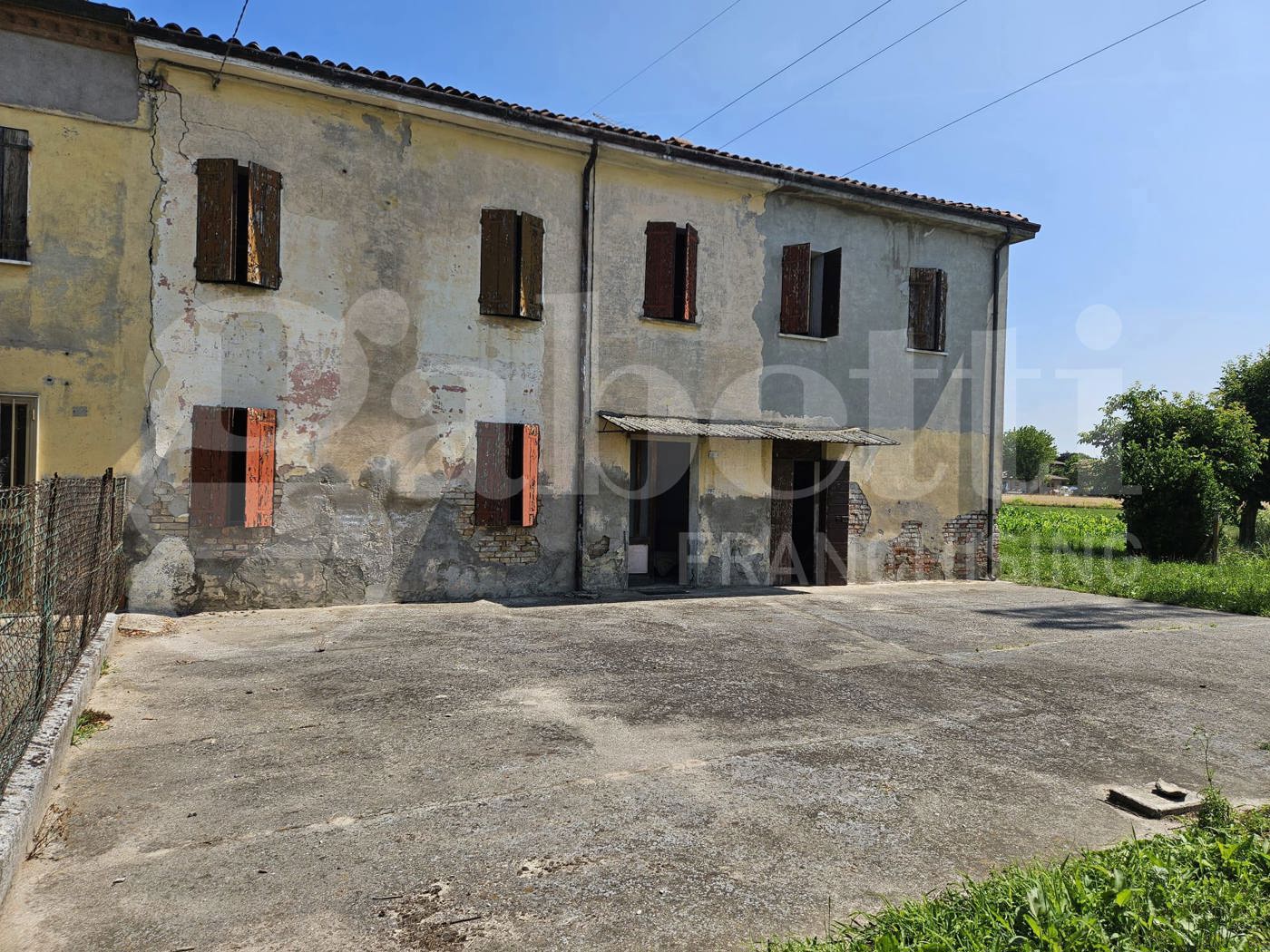 Rustico con giardino a Candiana