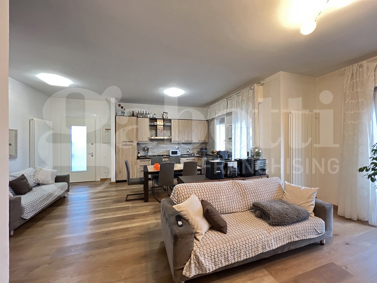 Villa con giardino a Legnaro