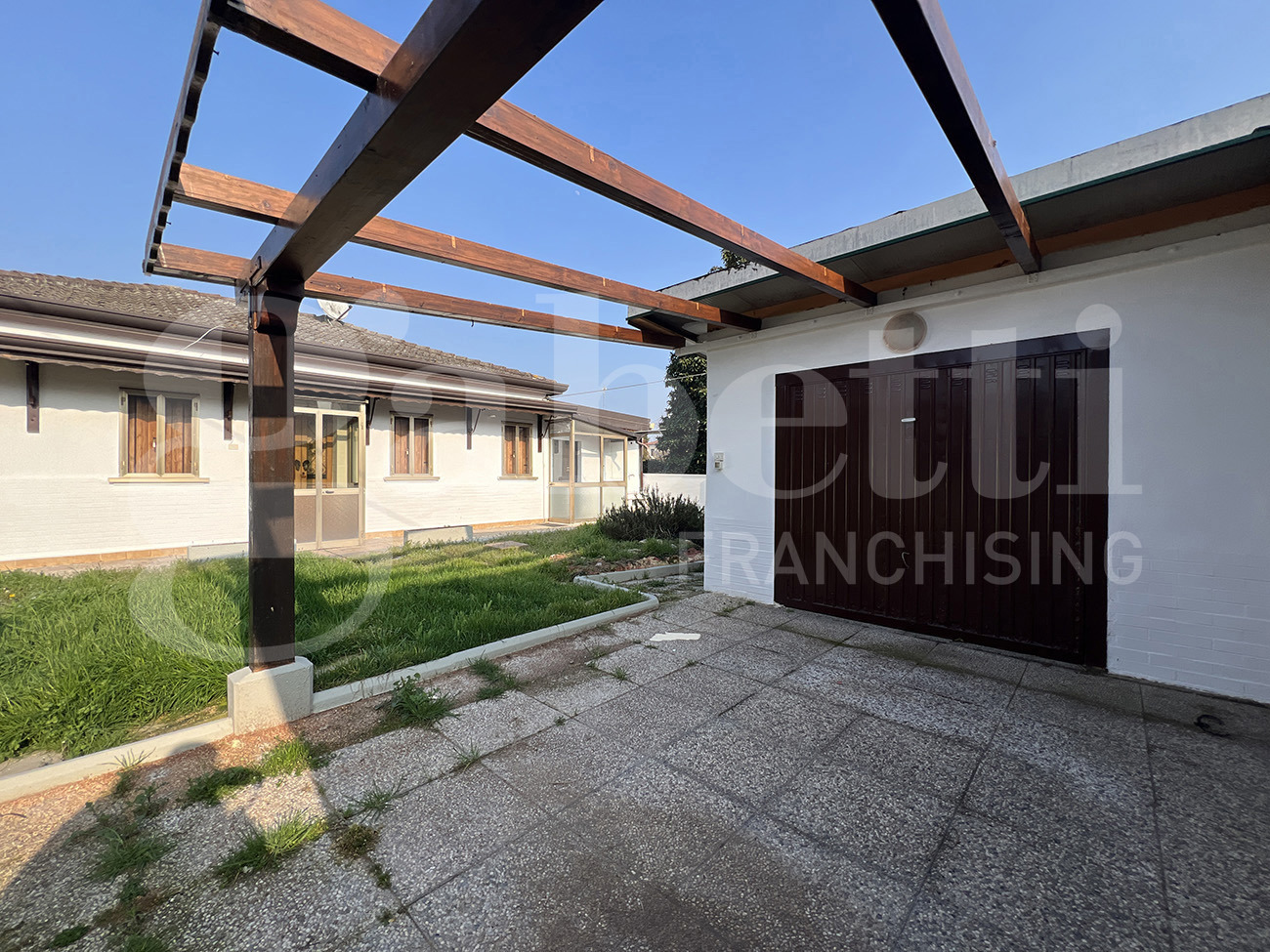 Villa con giardino a Pontelongo