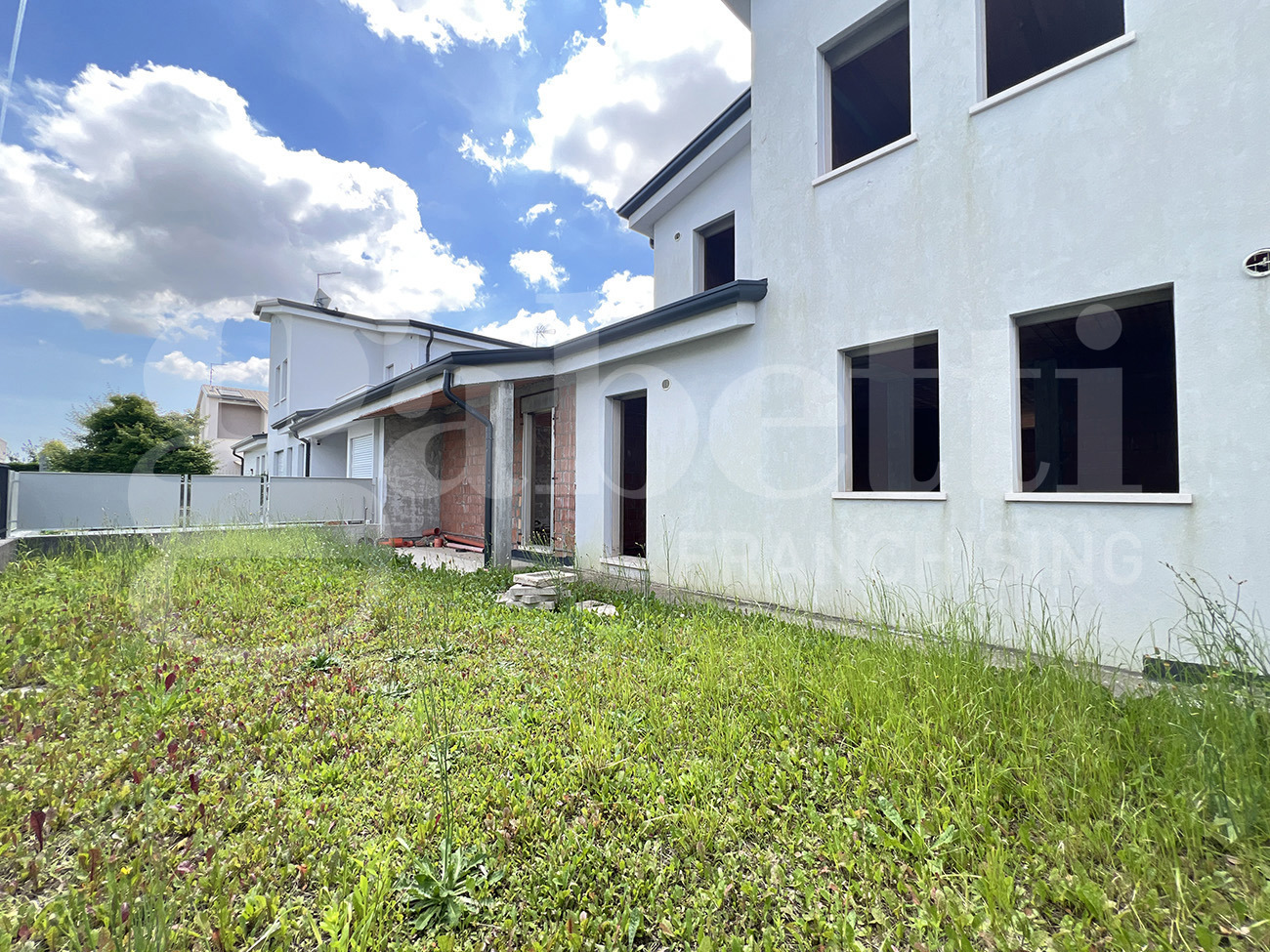 Villa Bifamiliare nuova a Foss�