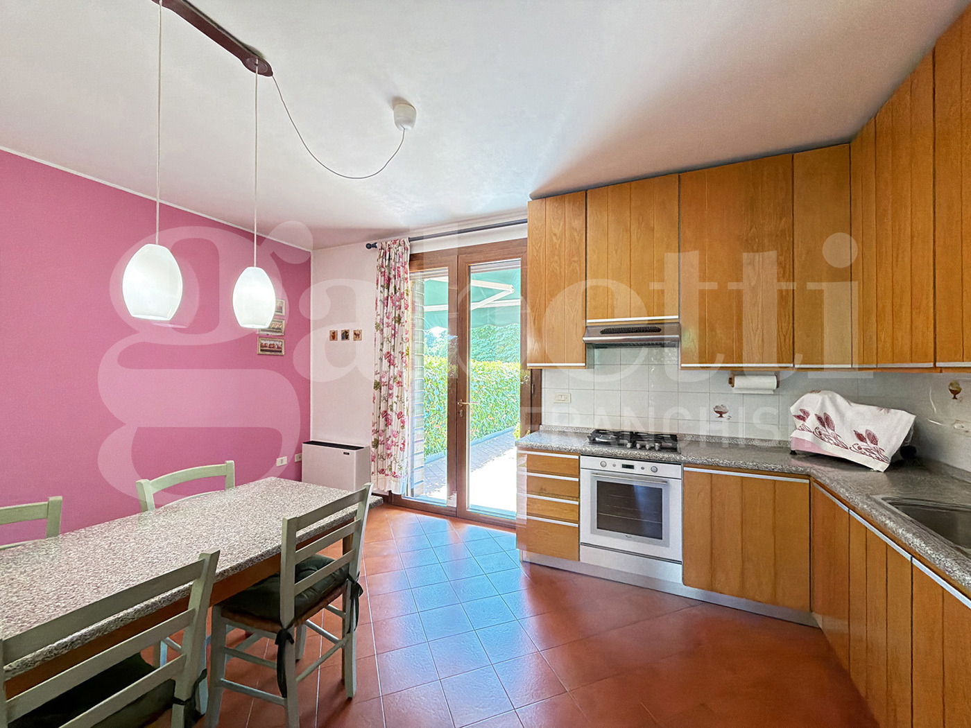 Villa con giardino a Piove di Sacco