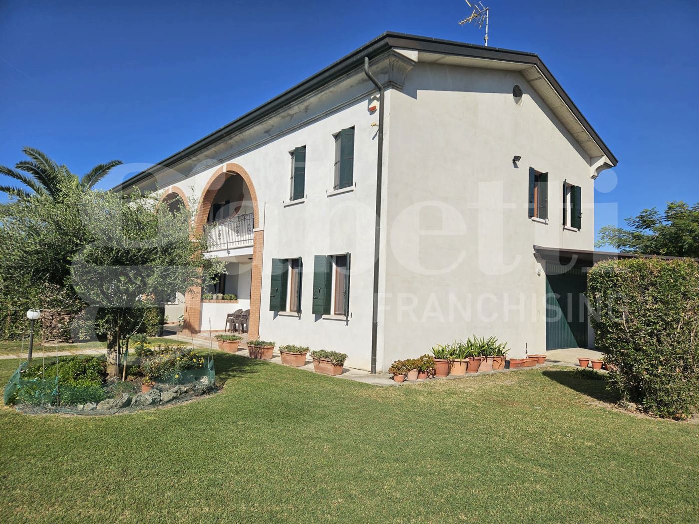 Villa Bifamiliare con giardino a Codevigo