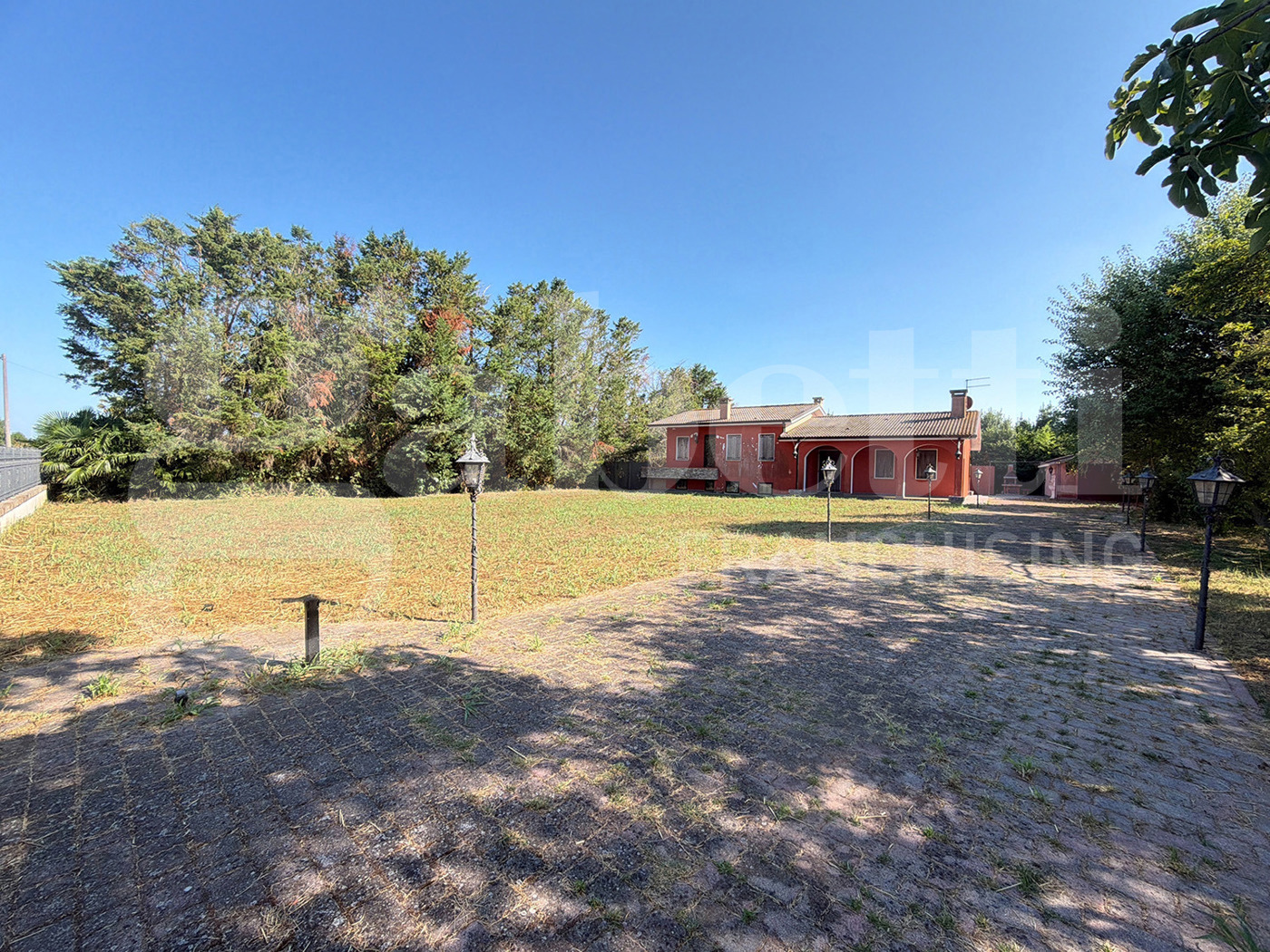Villa in vendita a Correzzola