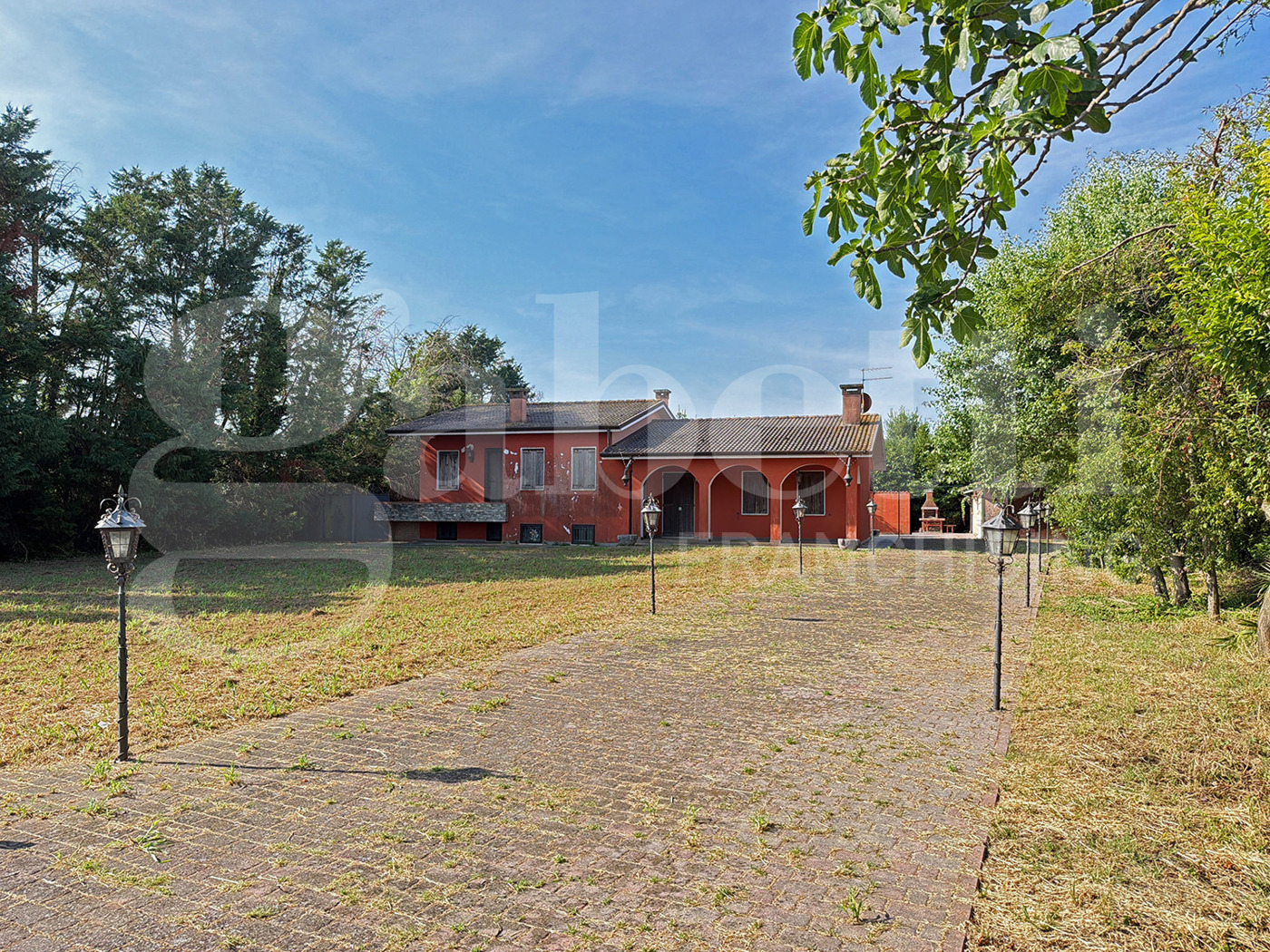 Villa in vendita a Correzzola