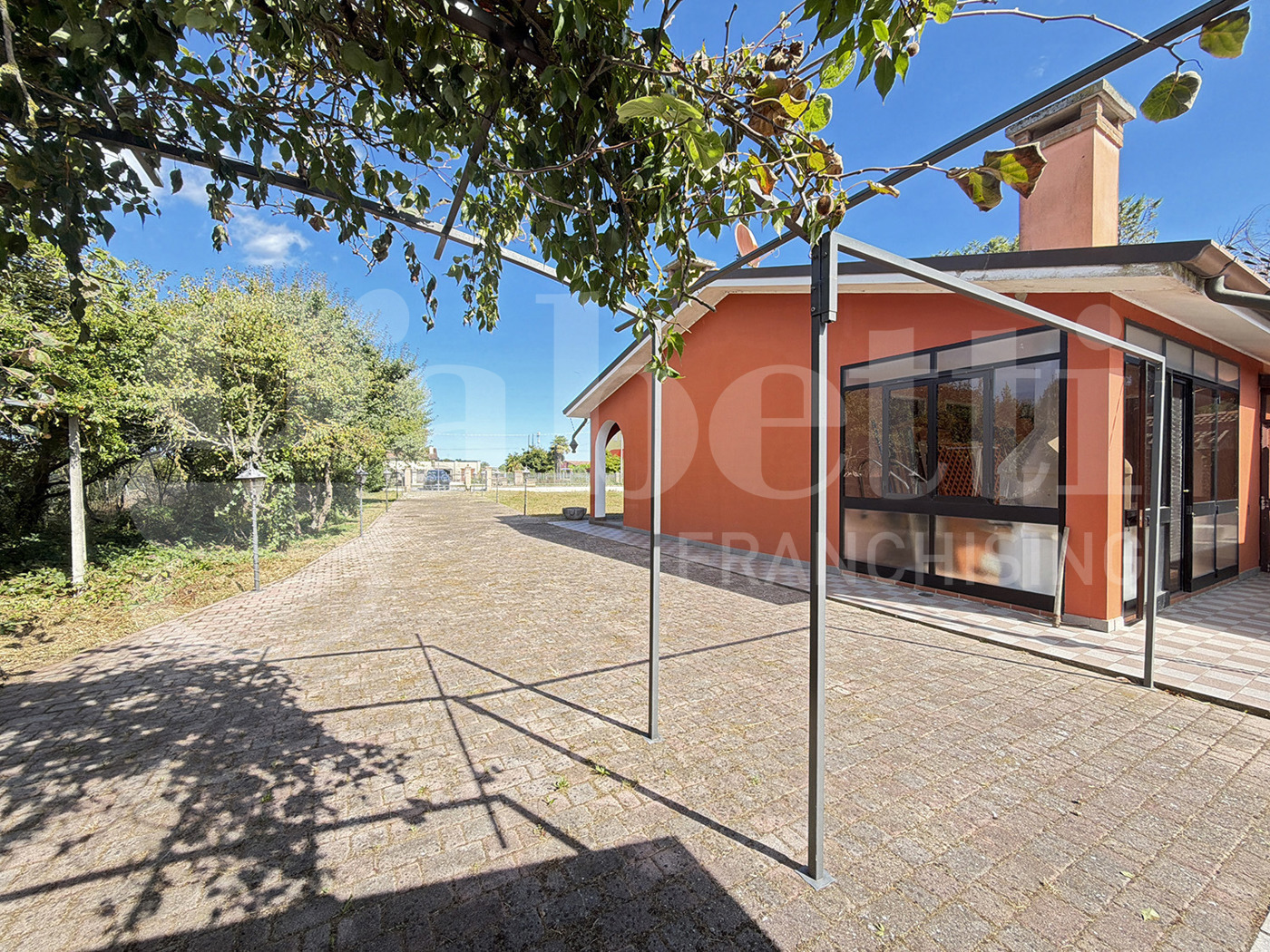 Villa in vendita a Correzzola
