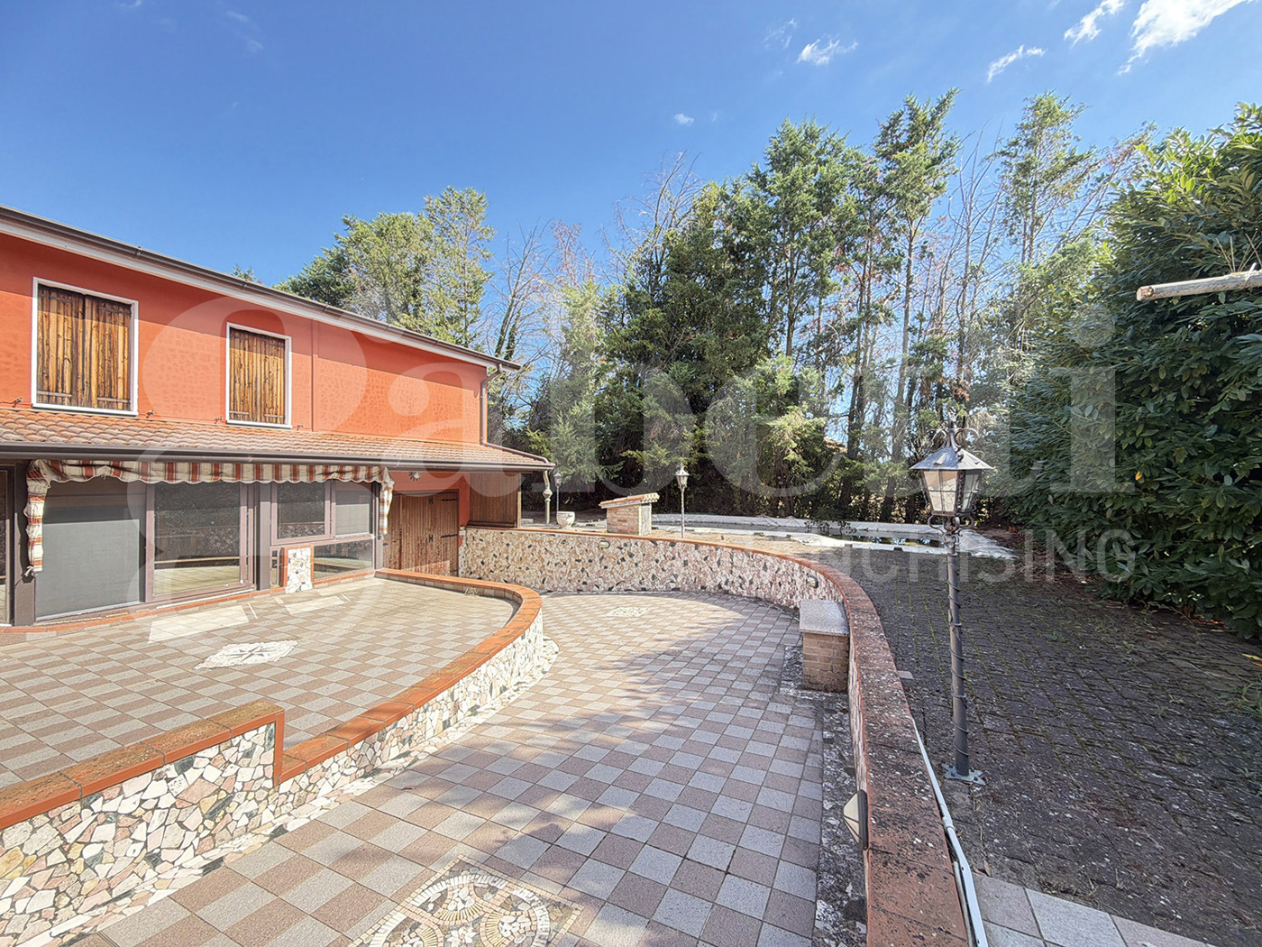 Villa in vendita a Correzzola