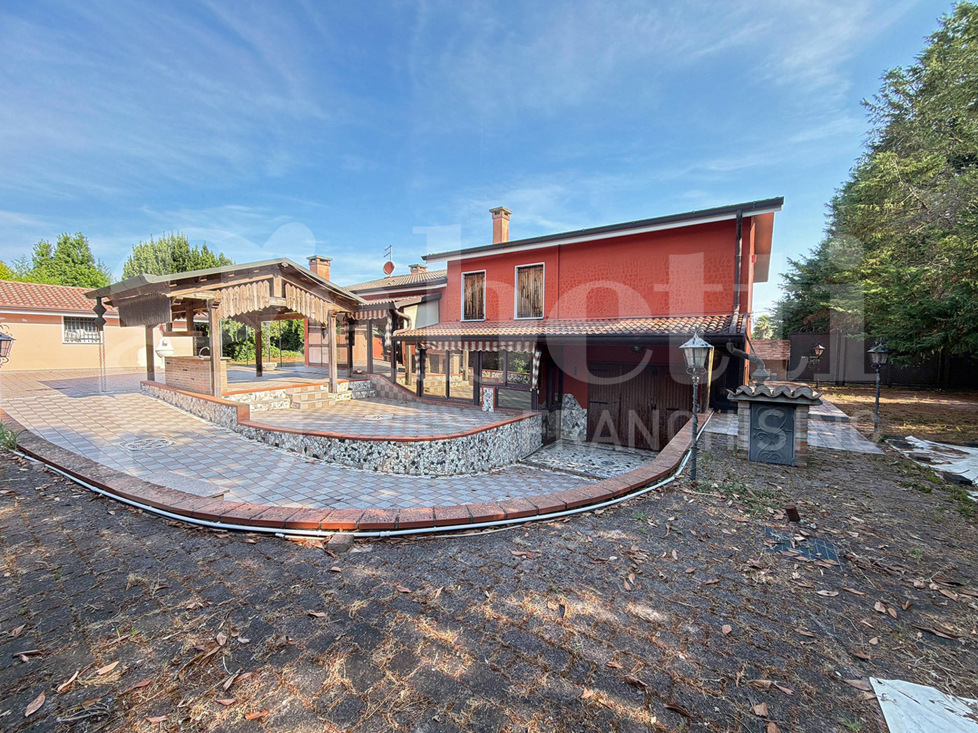 Villa in vendita a Correzzola