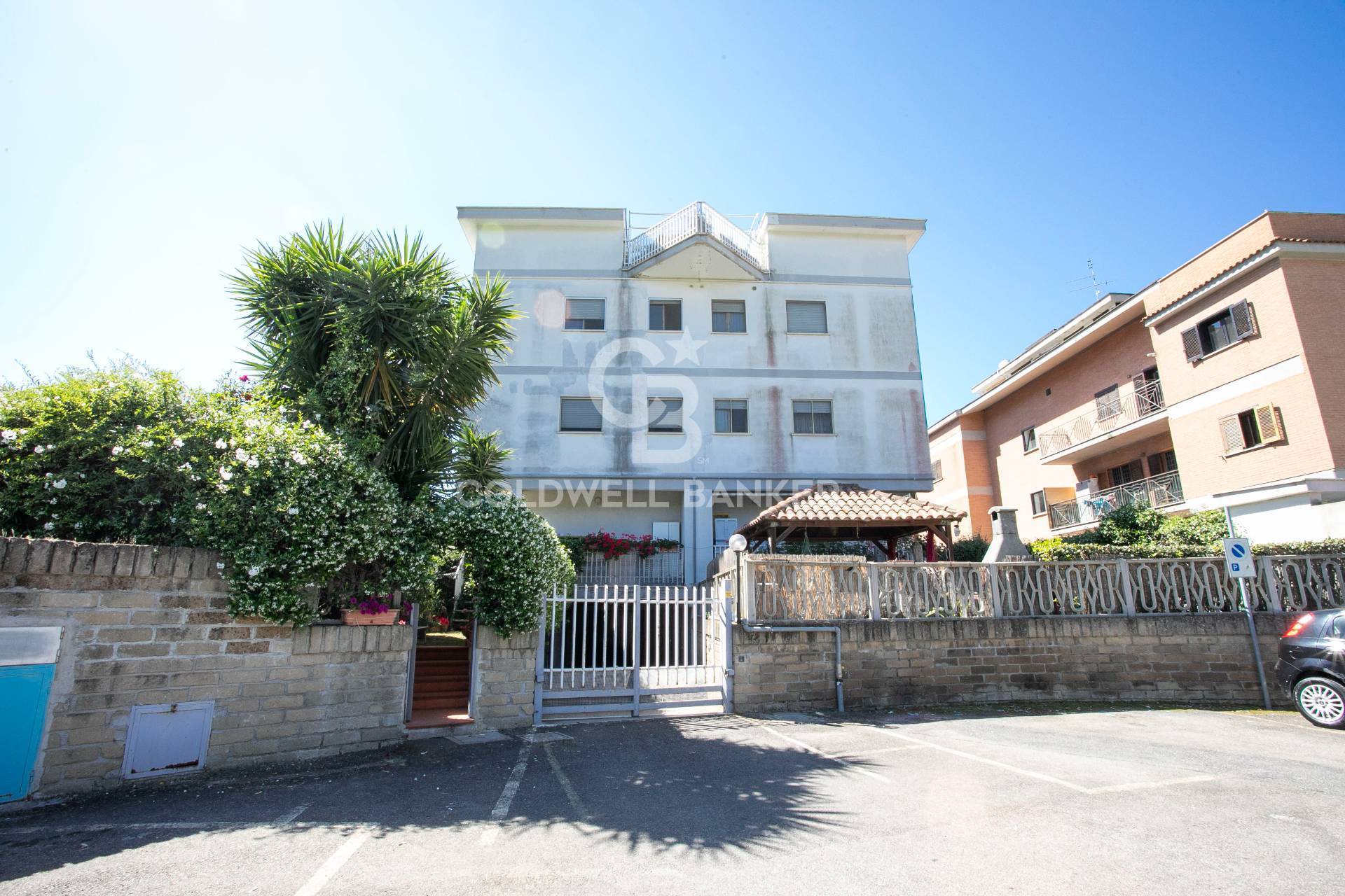 Box o garage in vendita a Santa Marinella, Zona Fiori