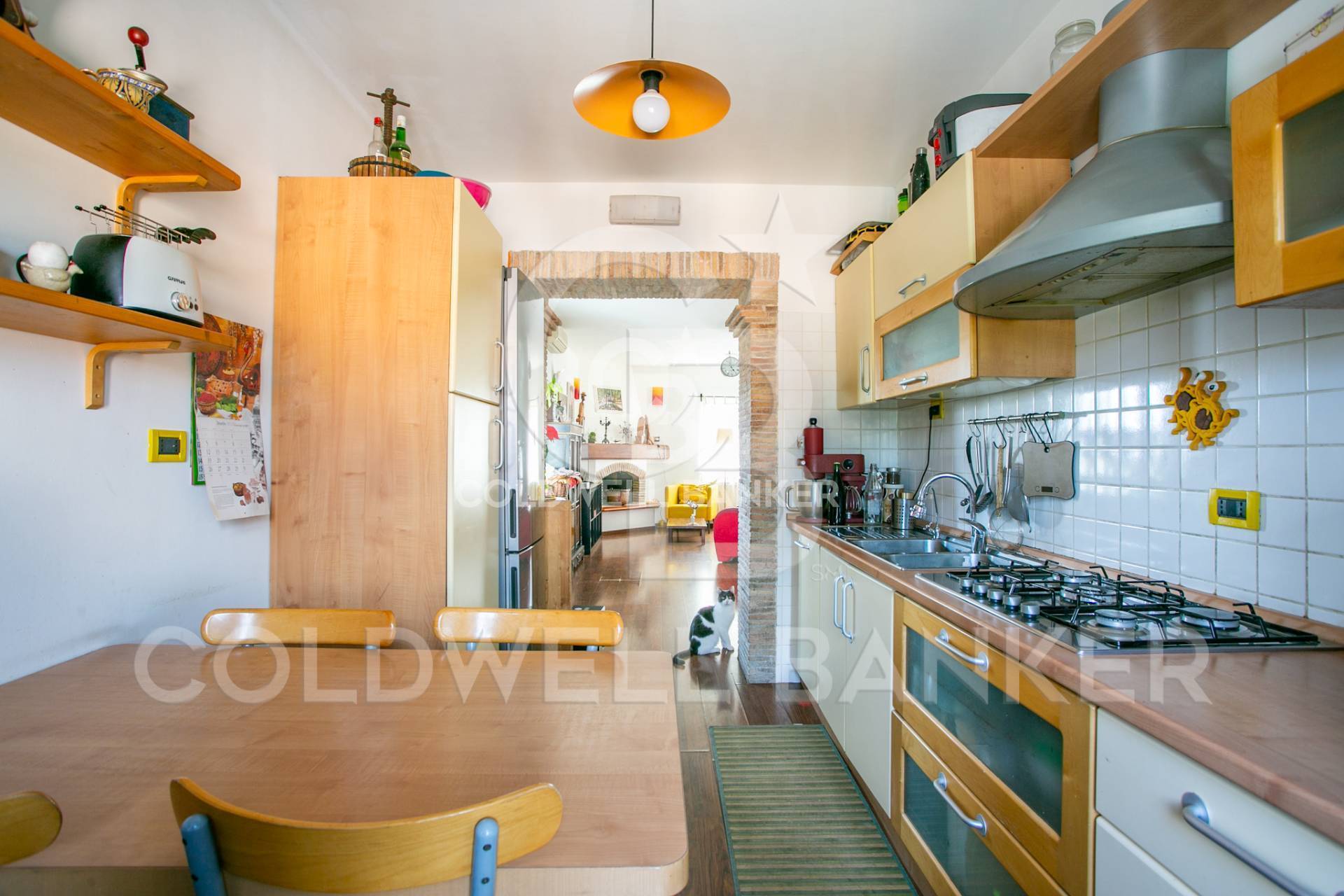 4 o pi locali in vendita a Anguillara Sabazia