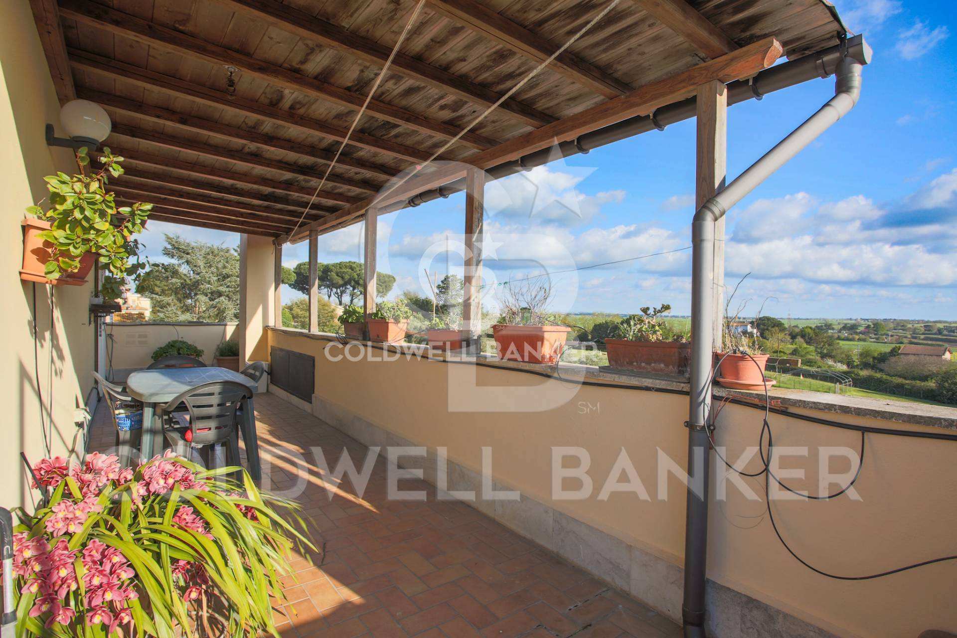 4 o pi locali in vendita a Anguillara Sabazia