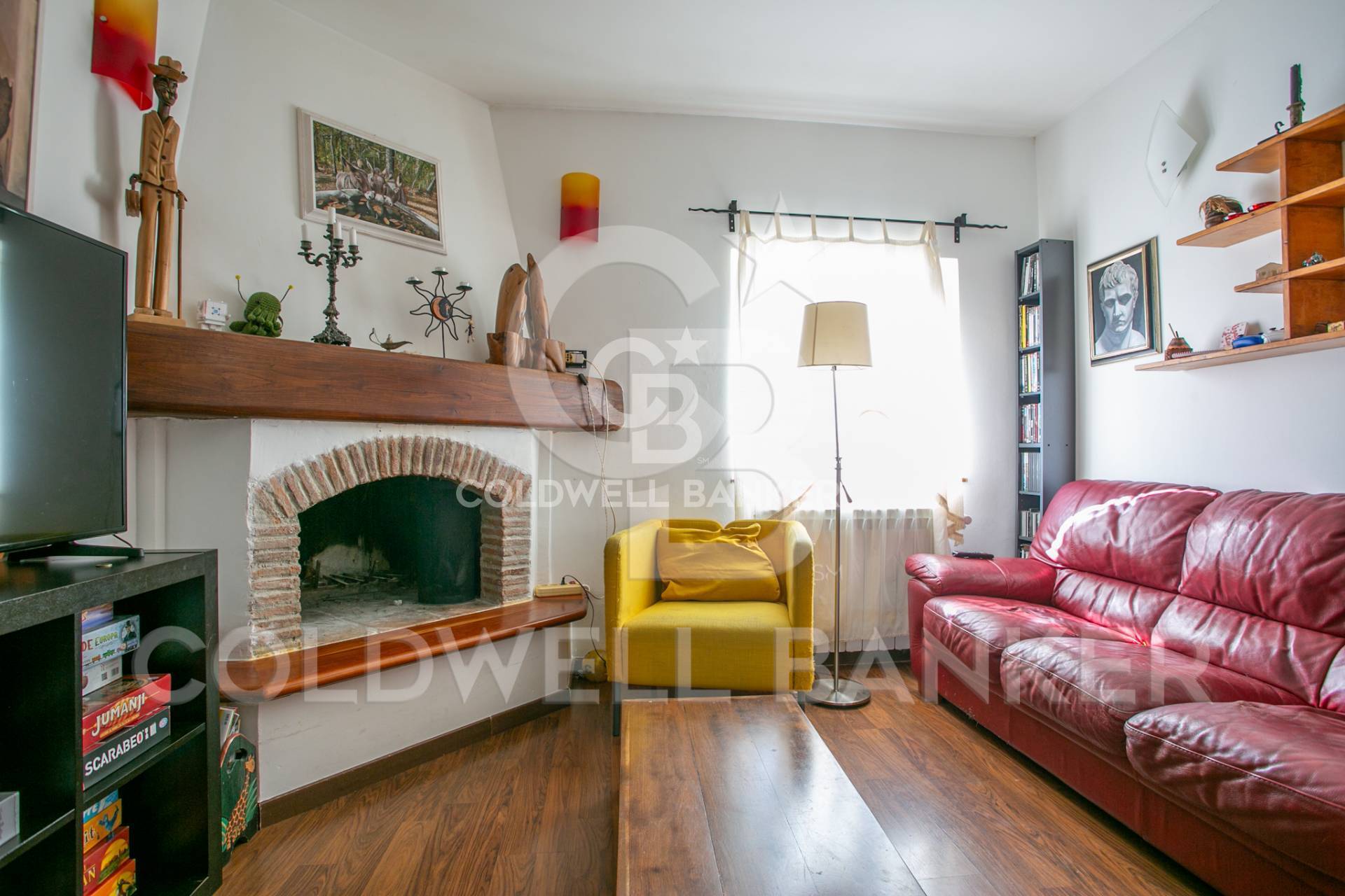 4 o pi locali in vendita a Anguillara Sabazia