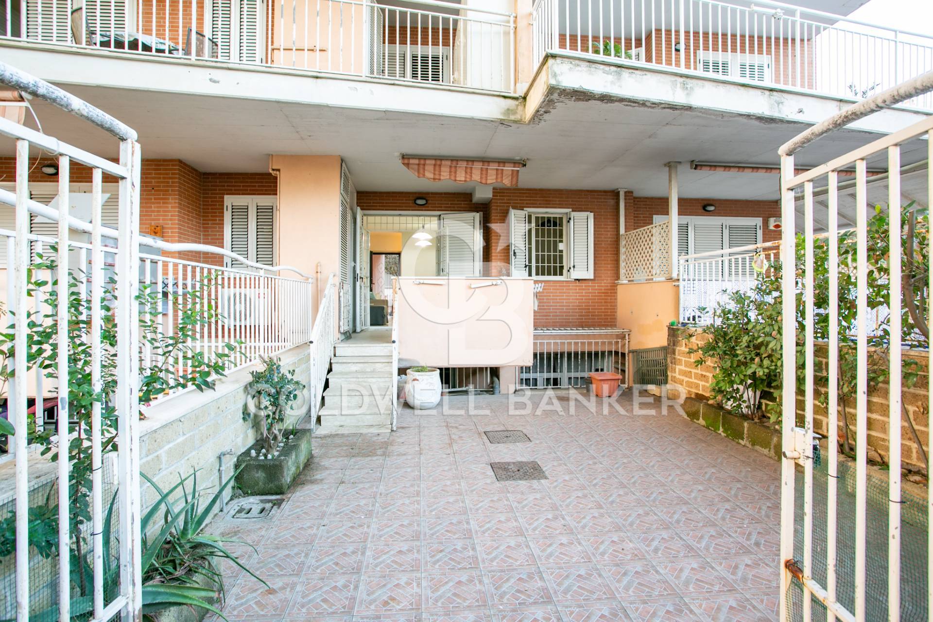 1 locale in vendita a Santa Marinella