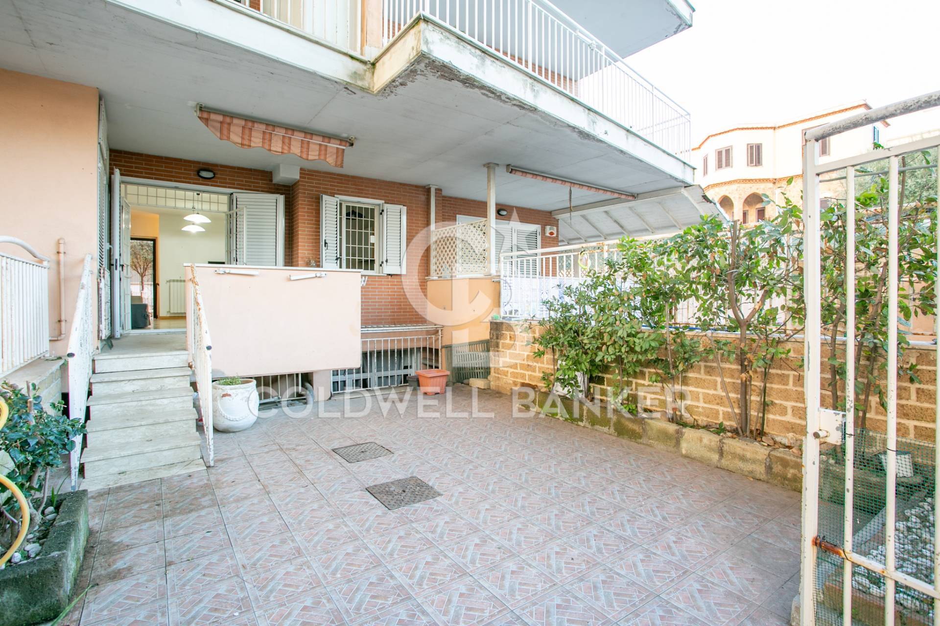 1 locale in vendita a Santa Marinella