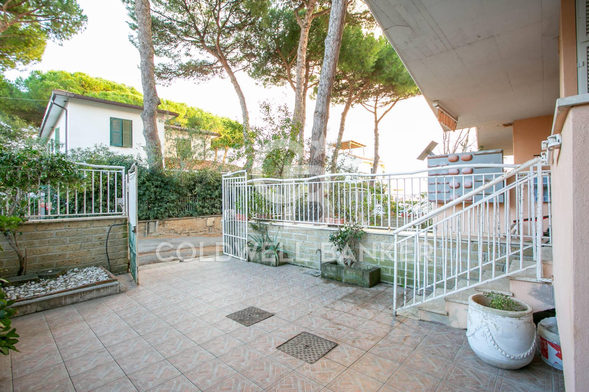 1 locale in vendita a Santa Marinella