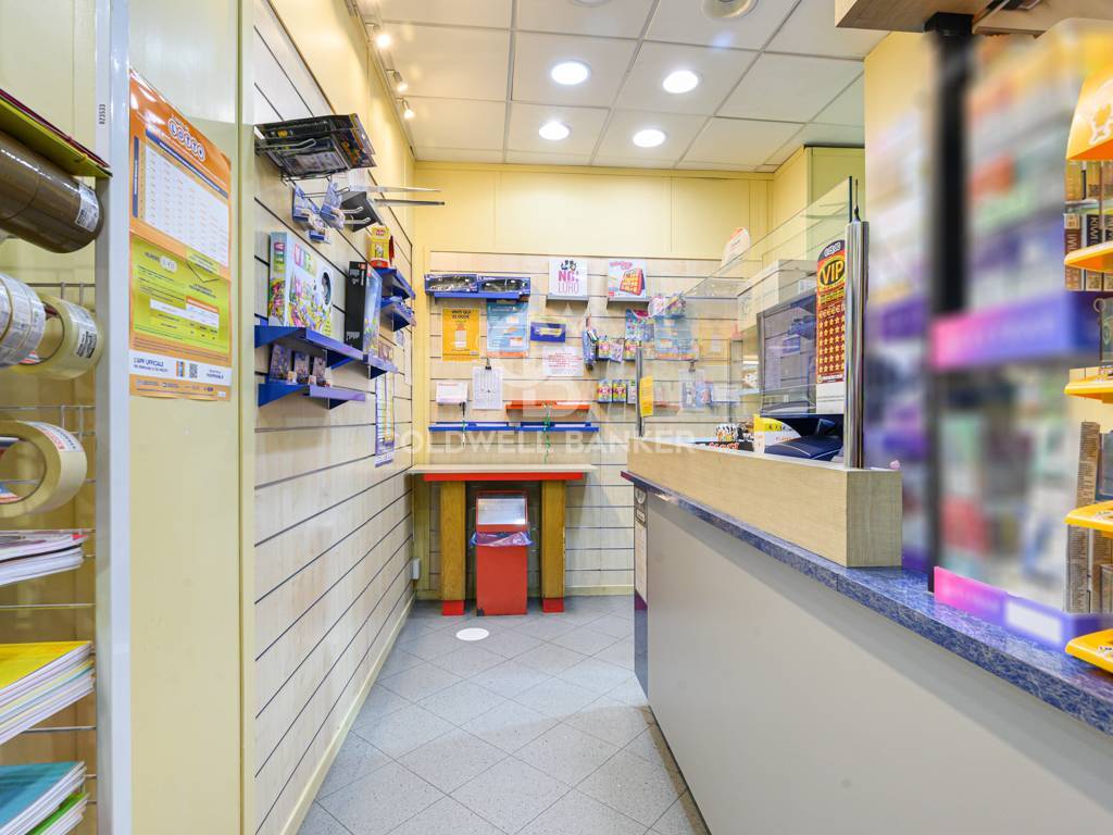 Tabaccheria in vendita a Civitavecchia