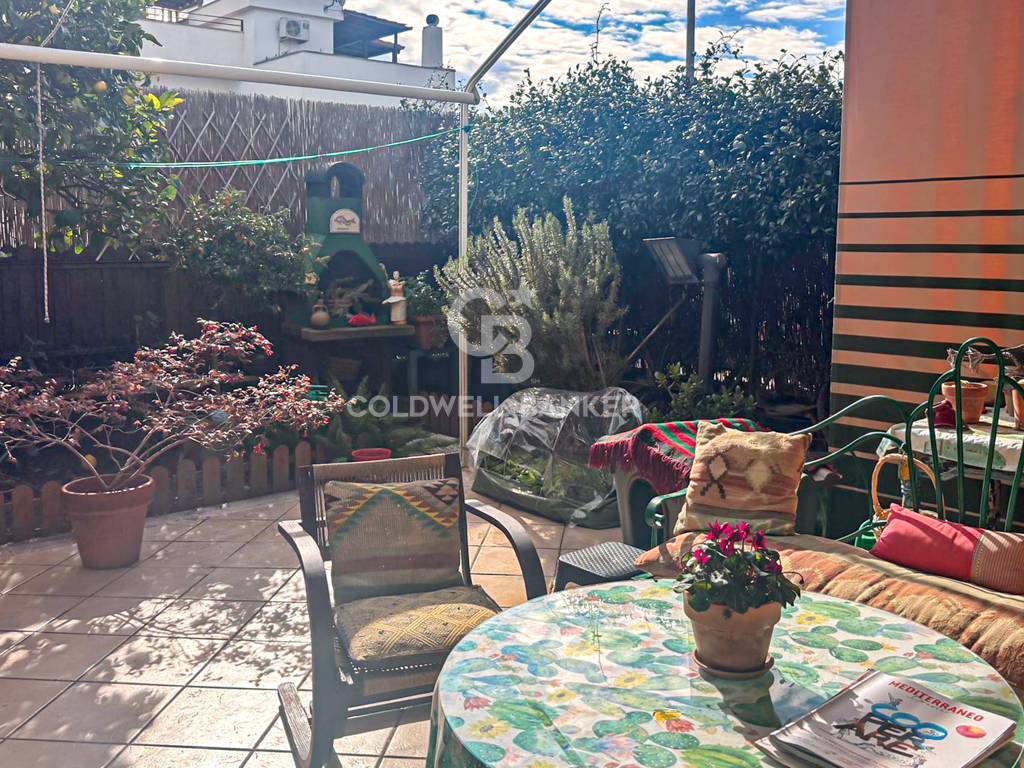 2 locali in vendita a Santa Marinella, Zona Fiori