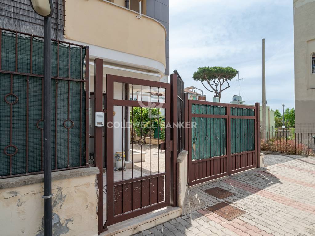 3 locali in vendita a Santa Marinella, Centro