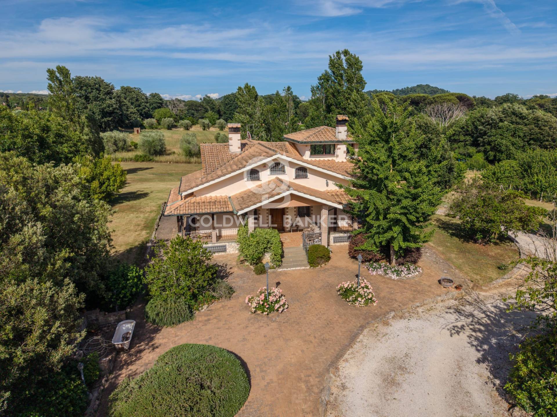 Villa in vendita a Manziana