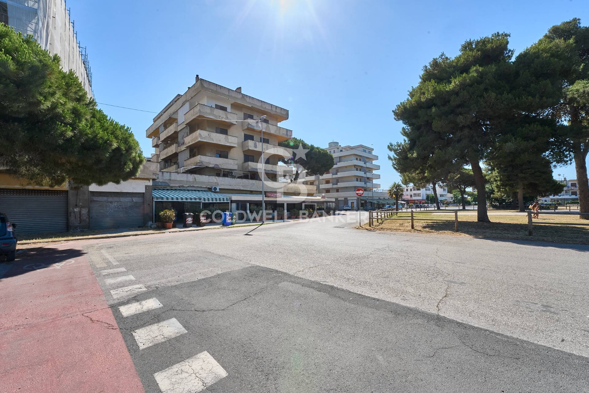 Locale commerciale in vendita a Tarquinia, Lido di Tarquinia