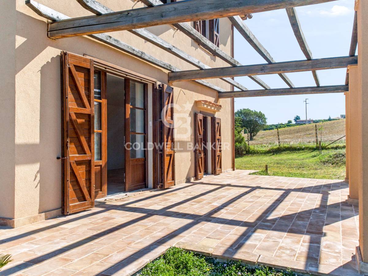 Villa in vendita a Tarquinia, Campagna -Roccaccia