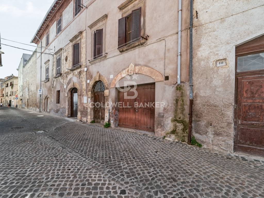 Appartamento in vendita a Tarquinia, Centro Storico