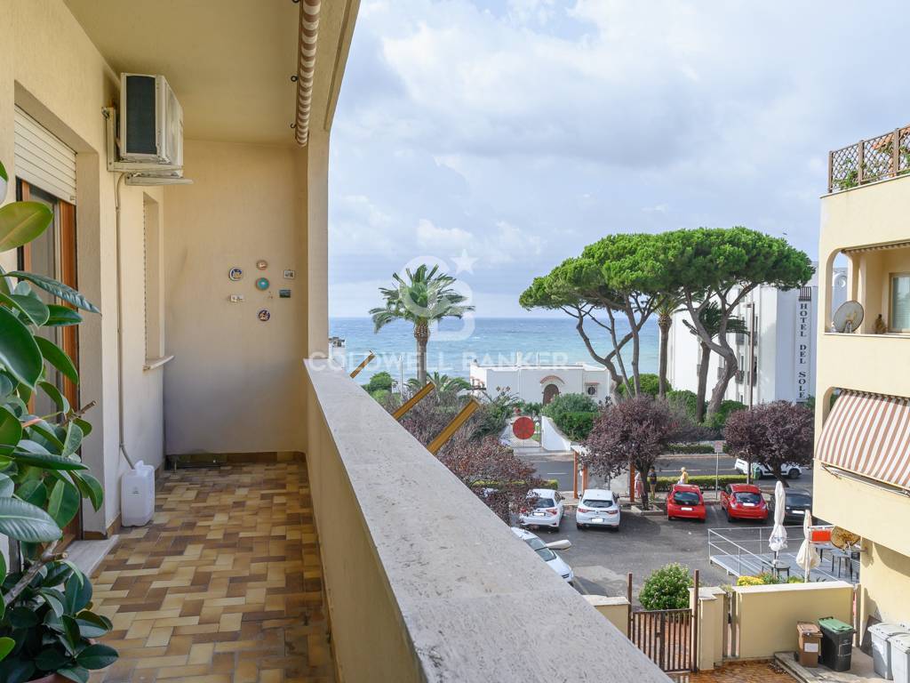 2 locali in vendita a Santa Marinella
