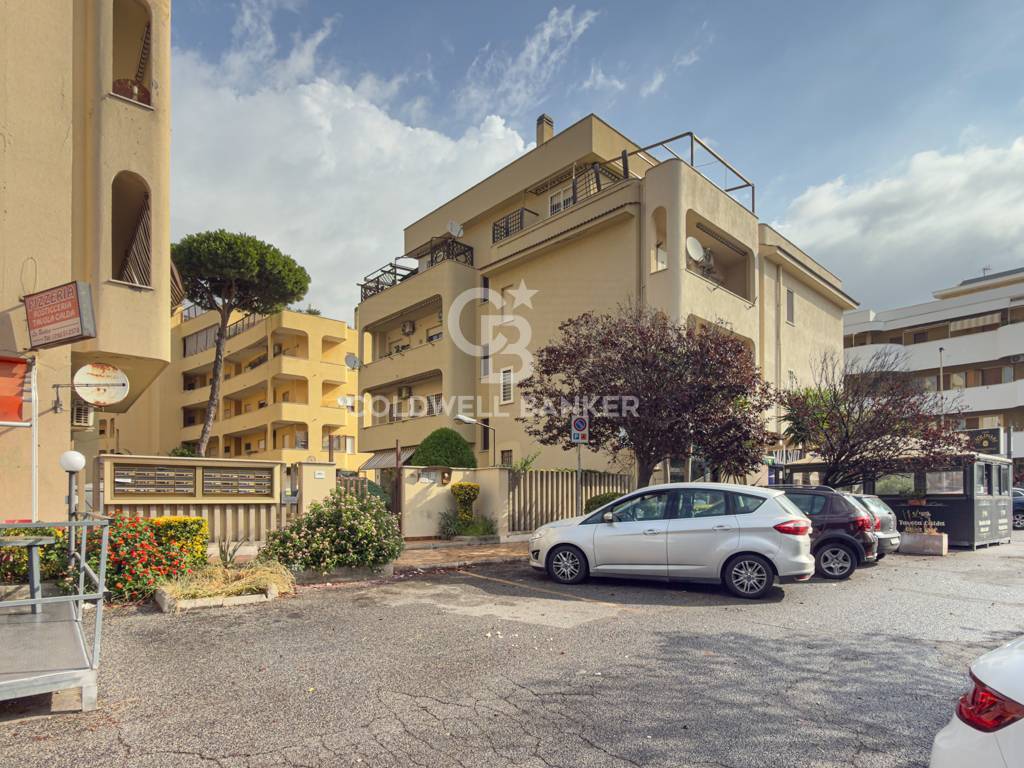 2 locali in vendita a Santa Marinella