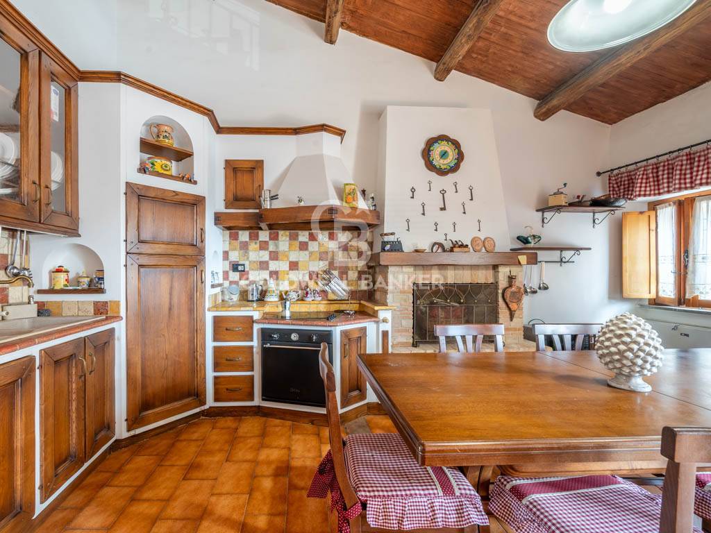Casa semi indipendente in vendita a Tarquinia, Centro Storico