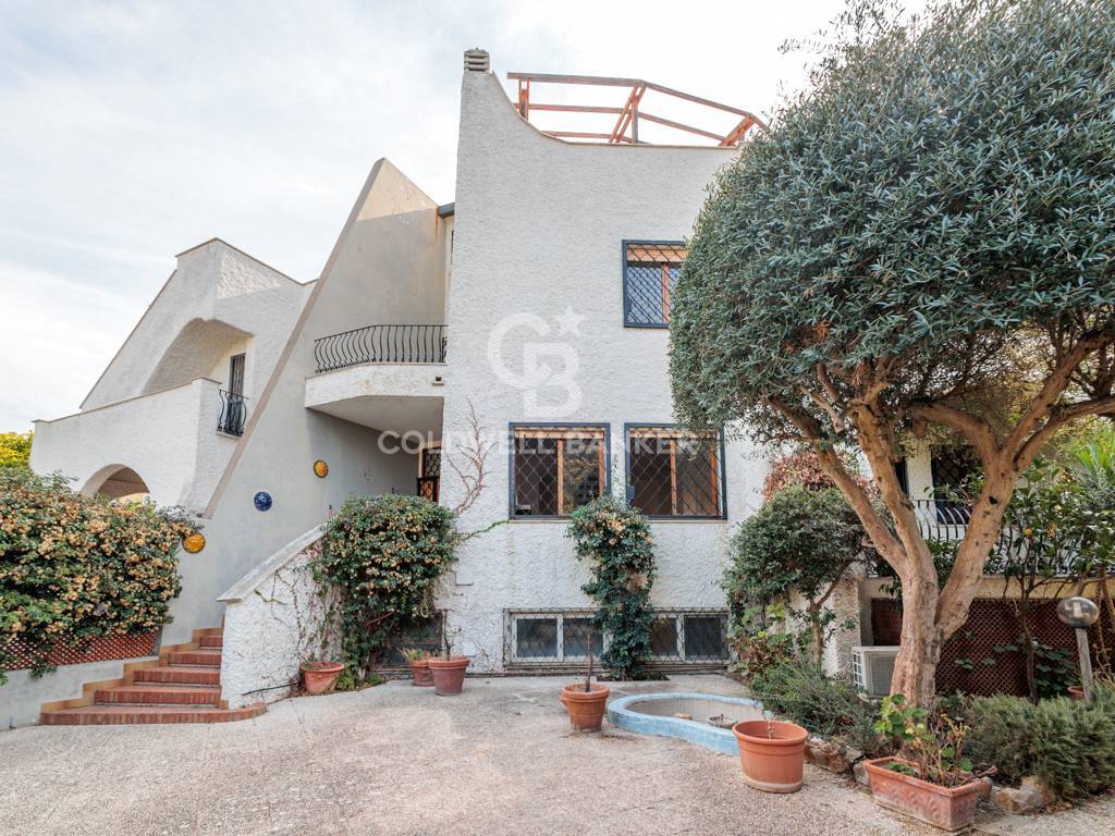 Villa in vendita a Santa Marinella, Capolinaro