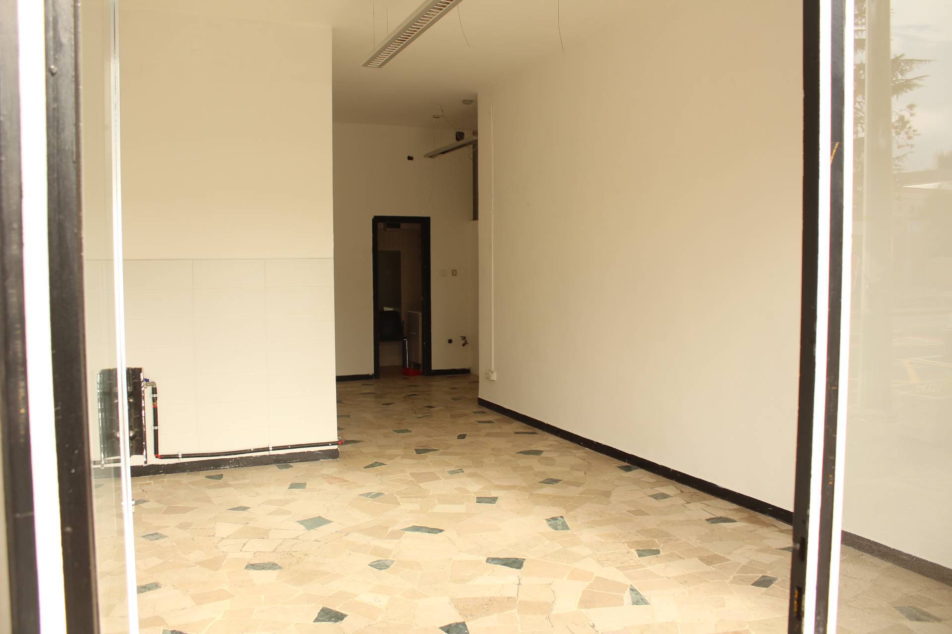 Negozio in affitto a Bolzano - Bozen, Europa-Novacella