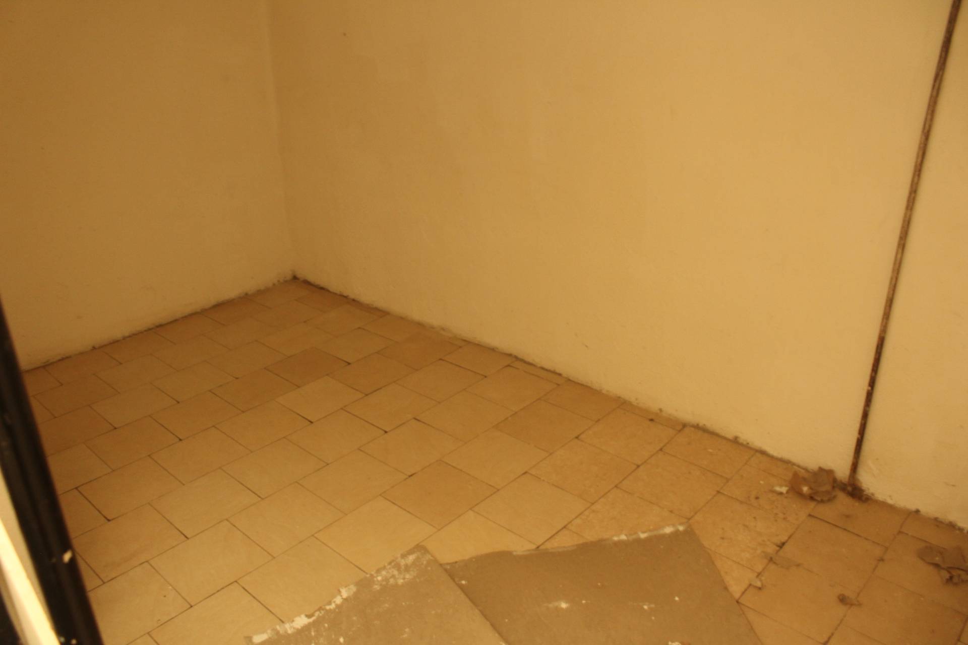 Negozio in affitto a Bolzano - Bozen, Europa-Novacella