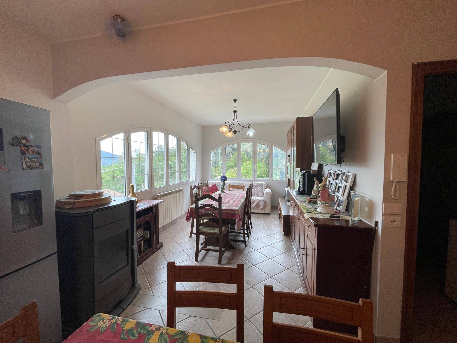 Villa bifamiliare in vendita a Dolceacqua