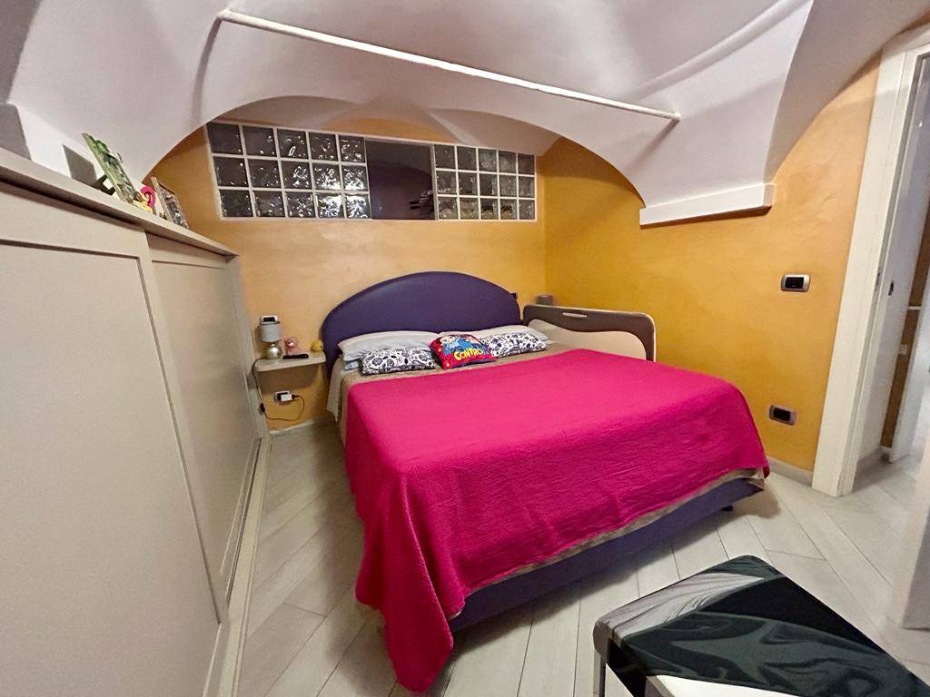 Appartamento in vendita a Isolabona