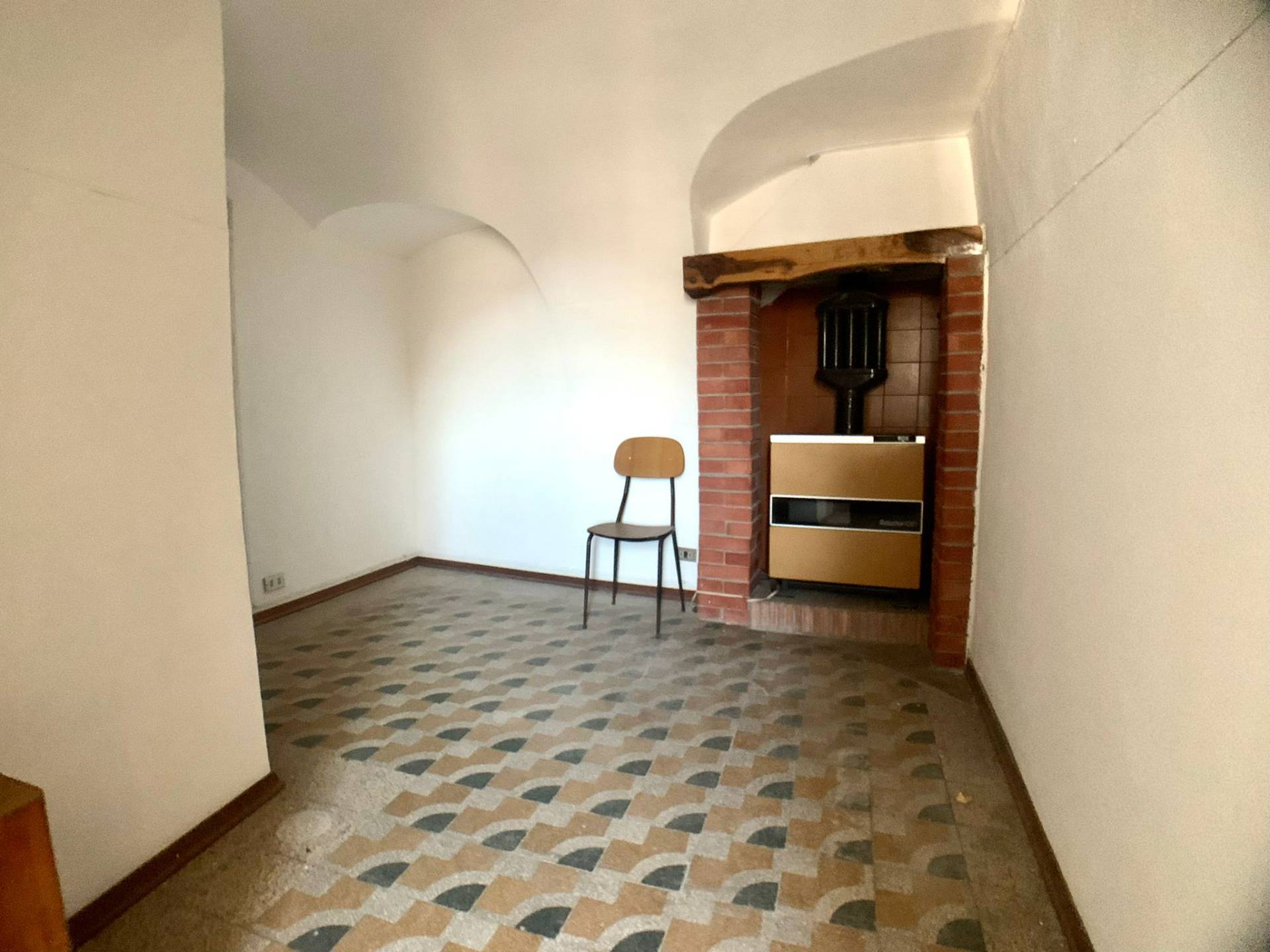 Abitazioni tipiche storiche in vendita a Dolceacqua