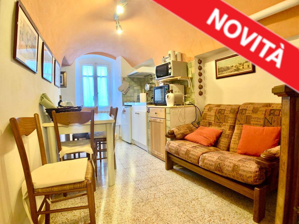 Abitazioni tipiche storiche in vendita a Dolceacqua