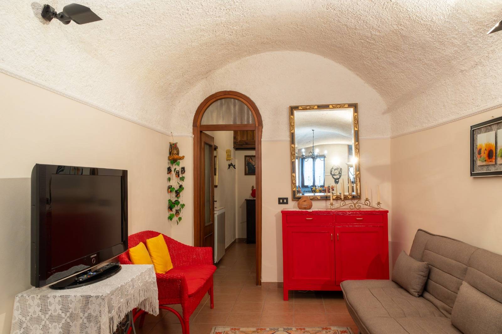 Abitazioni tipiche storiche in vendita a Pigna