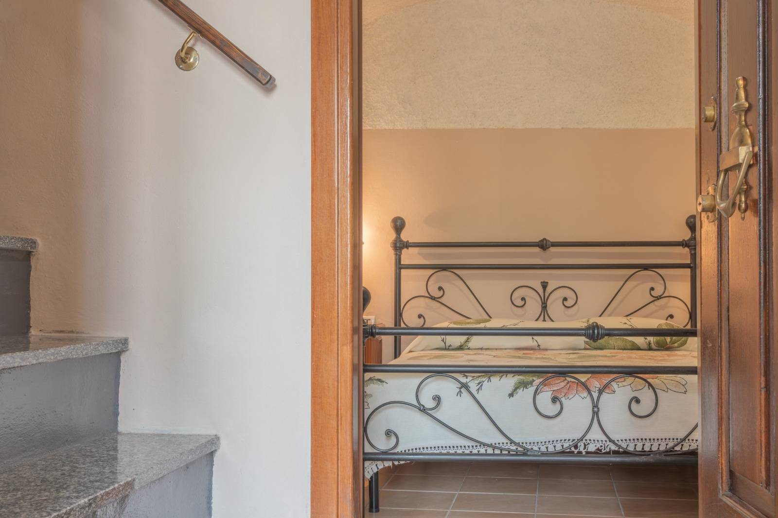 Abitazioni tipiche storiche in vendita a Pigna