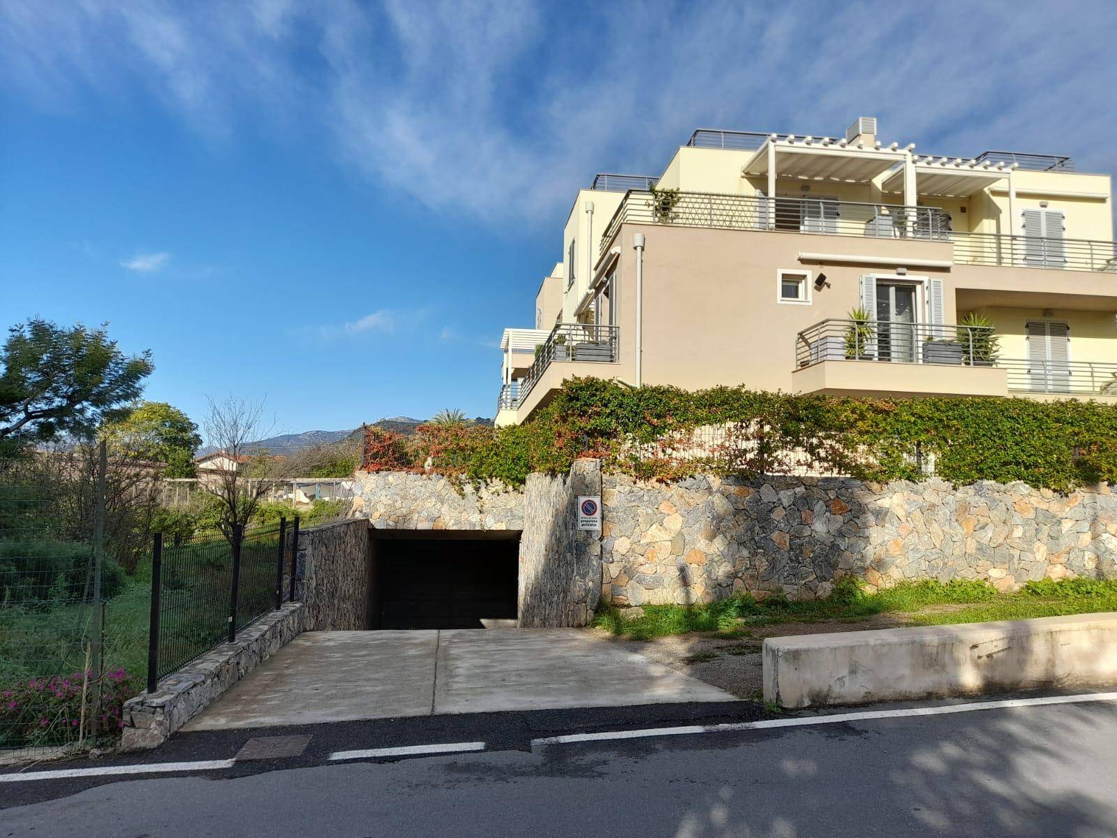 Appartamento in vendita a Bordighera