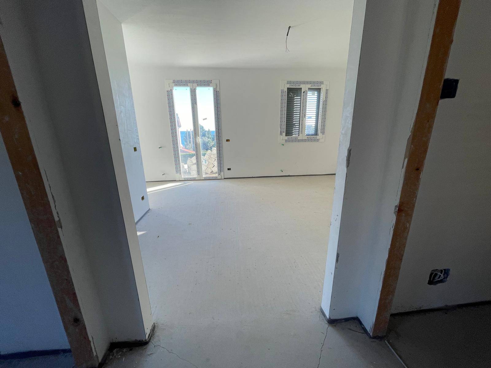 Appartamento in vendita a Ventimiglia, San Bartolomeo al Latte