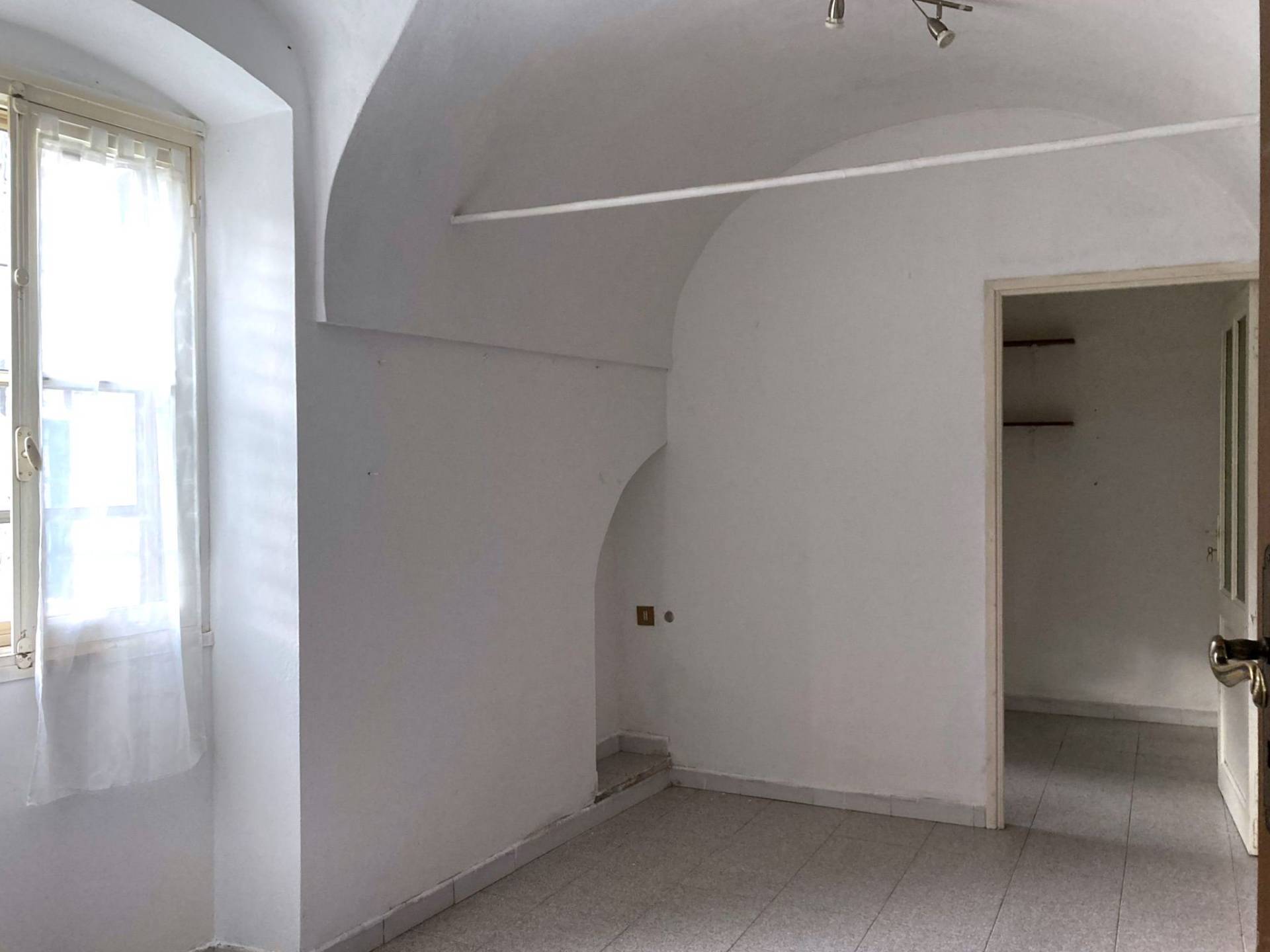 Abitazioni tipiche storiche in vendita a Dolceacqua