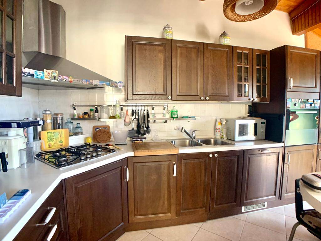 Casa indipendente in vendita a Camporosso