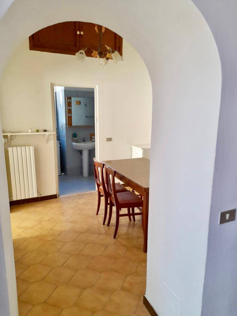 Appartamento in vendita a Dolceacqua