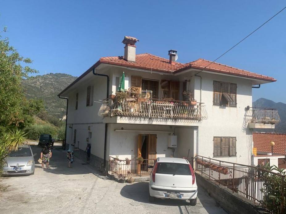 Appartamento in vendita a Ventimiglia, Bevera