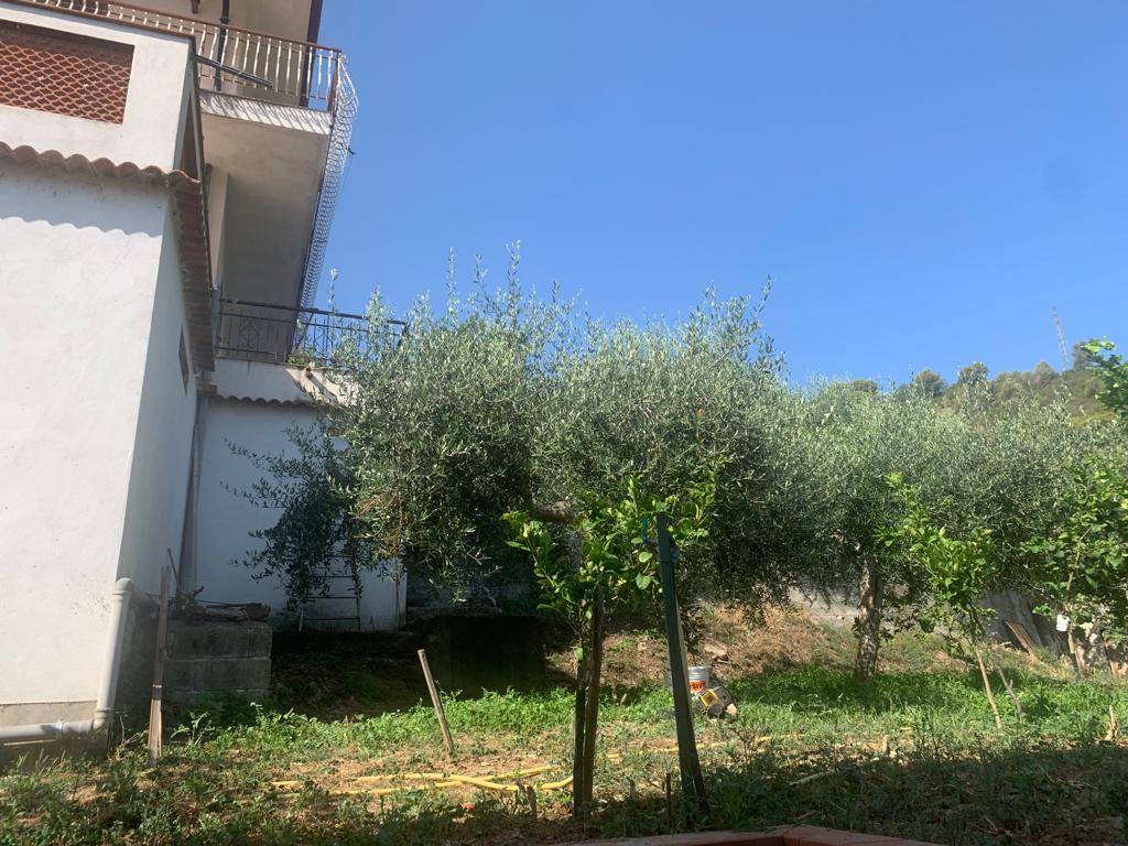 Appartamento in vendita a Ventimiglia, Bevera